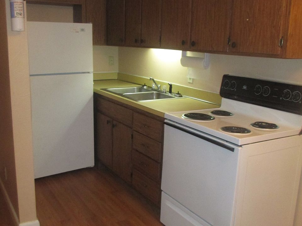 1st image of 1711 Dixon Blvd #206