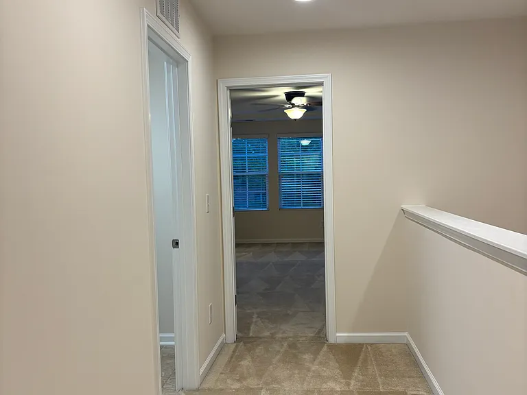 803 New Derby Ln — Photo 10