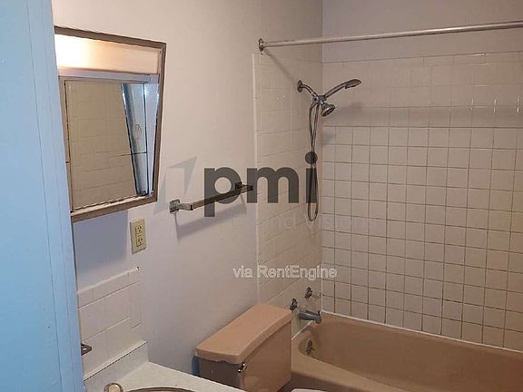 5th image of 371 Southland Dr #39