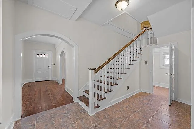 723 Pollock St — Photo 8