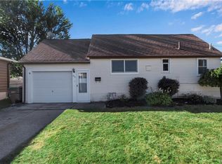 243 Lydia Ln, Cheektowaga, NY 14225