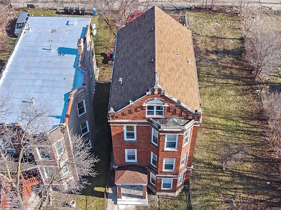 5th image of 1325 S Komensky Ave