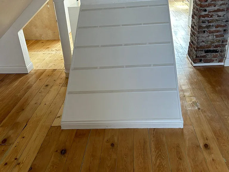 Rack for shoes! Do you have lots of shoes? We have lots of room for your shoes!