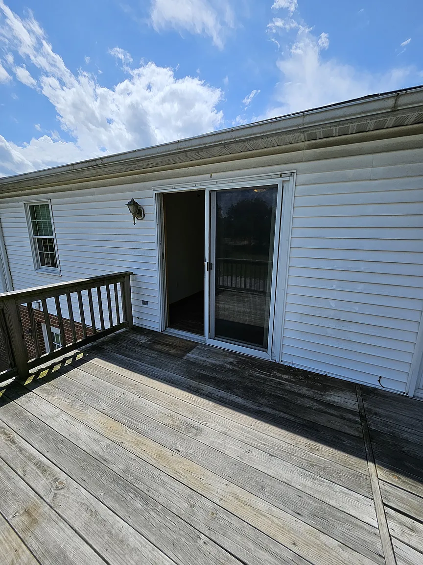 3237C Harney Rd photo 1