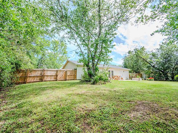 5th image of 2128 Little River Ln