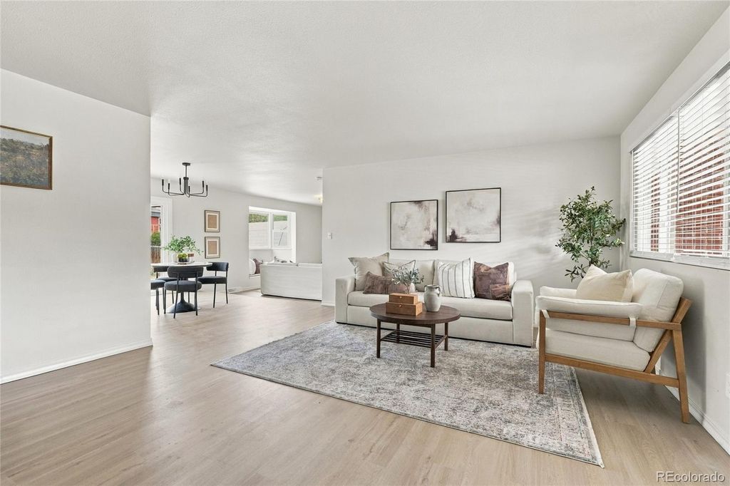 3109 Douglas Avenue