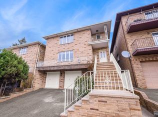 445 Jersey Ave, Fairview, NJ 07022