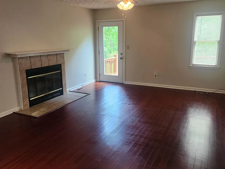 152 Oliver Dr — Photo 9