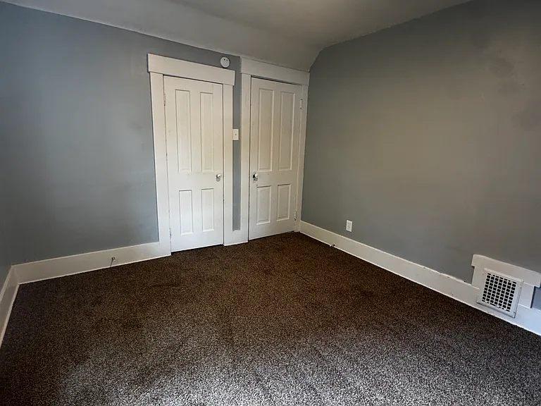 975 Collinwood Ave — Photo 12