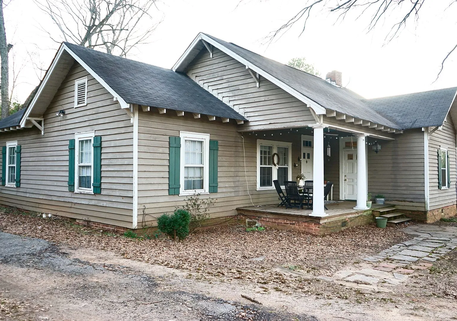 955 Oglethorpe Ave L 4 Bed, 2 Bath — Photo 1