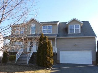 12021 Wales Dr, Fredericksburg, VA 22407