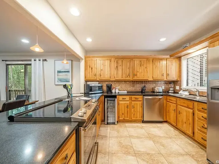 200 Hamilton Oaks Dr #J2 — Photo 8