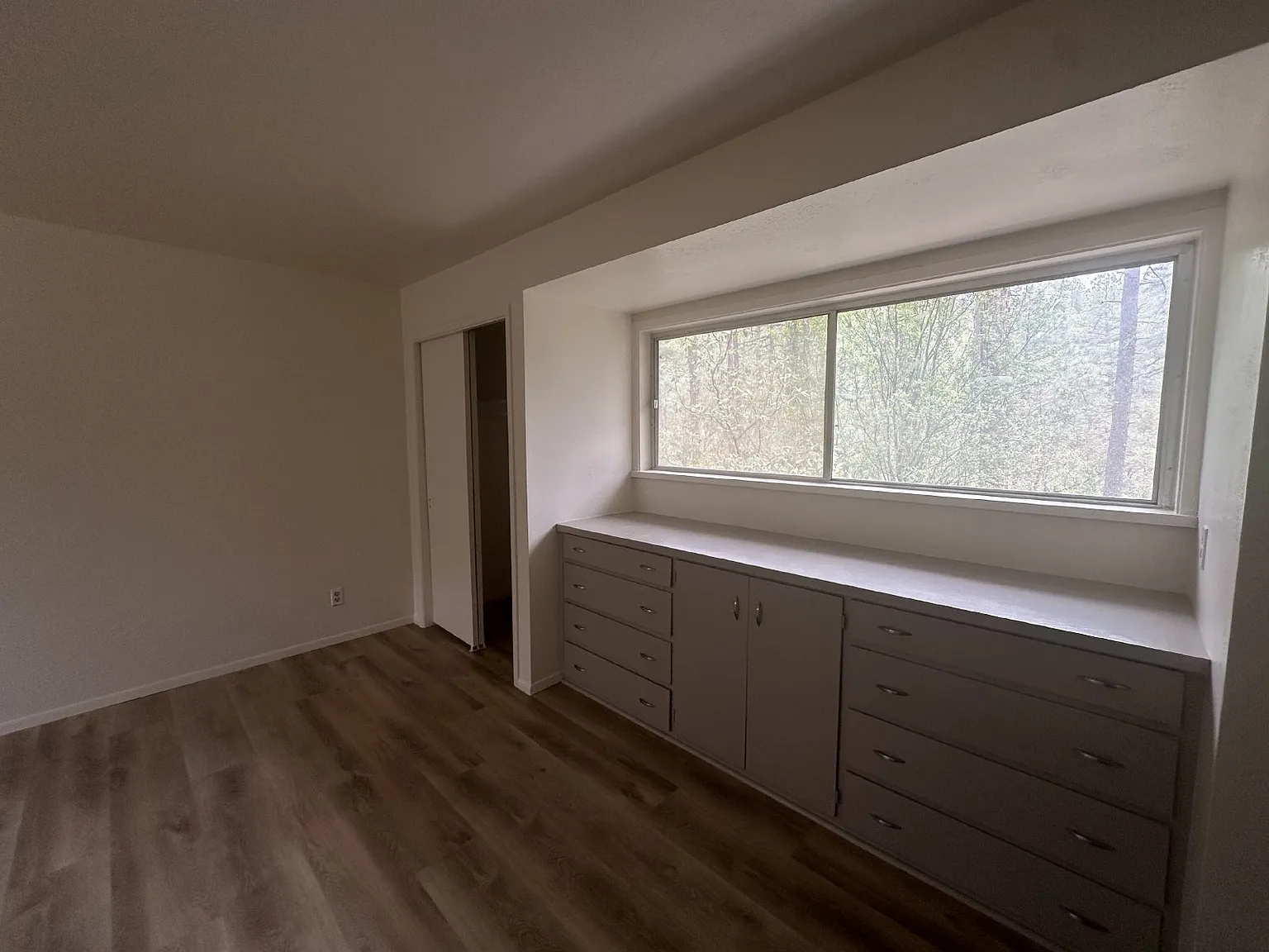 2 bed, 2.0 bath, 1202 sqft, $1,850 — Photo 2