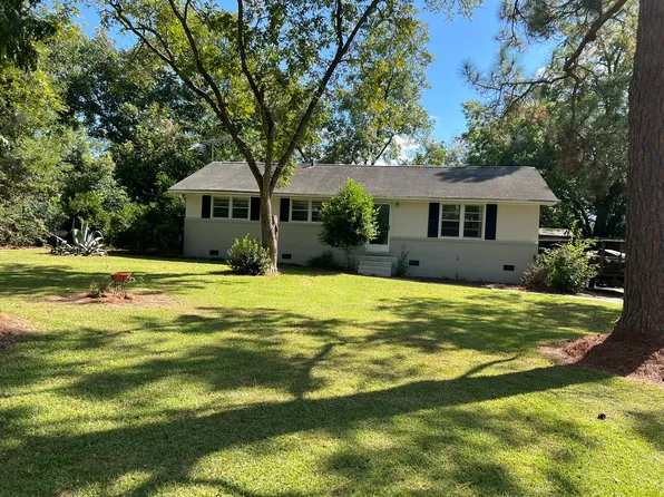 320 Sumner St, Sylvester, GA 31791