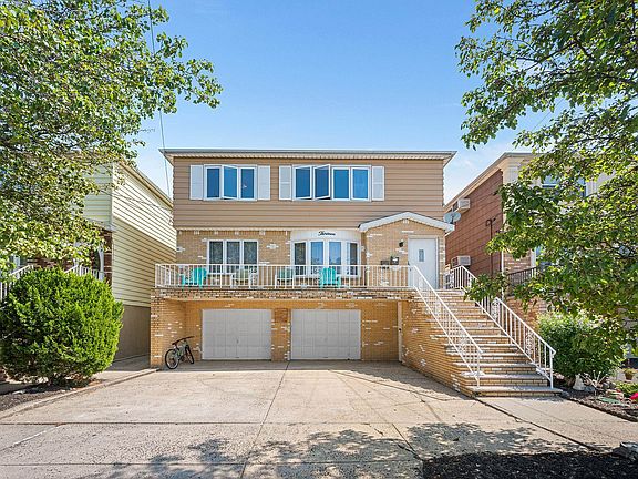 4th image of 13 Schuyler Pl W