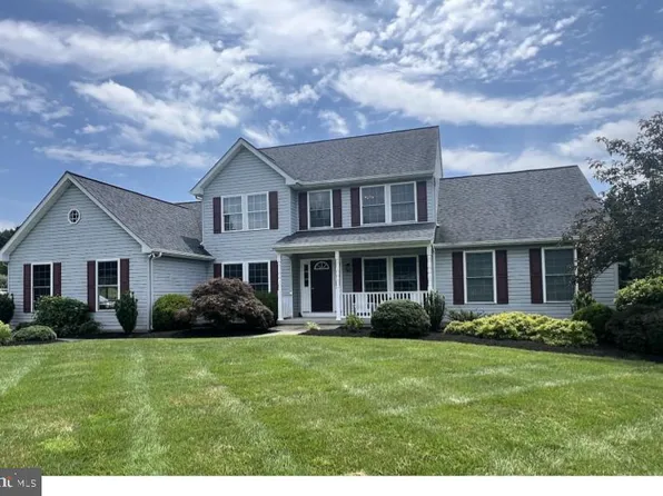 1955 Sherlock Holmes St, Eldersburg, MD 21784