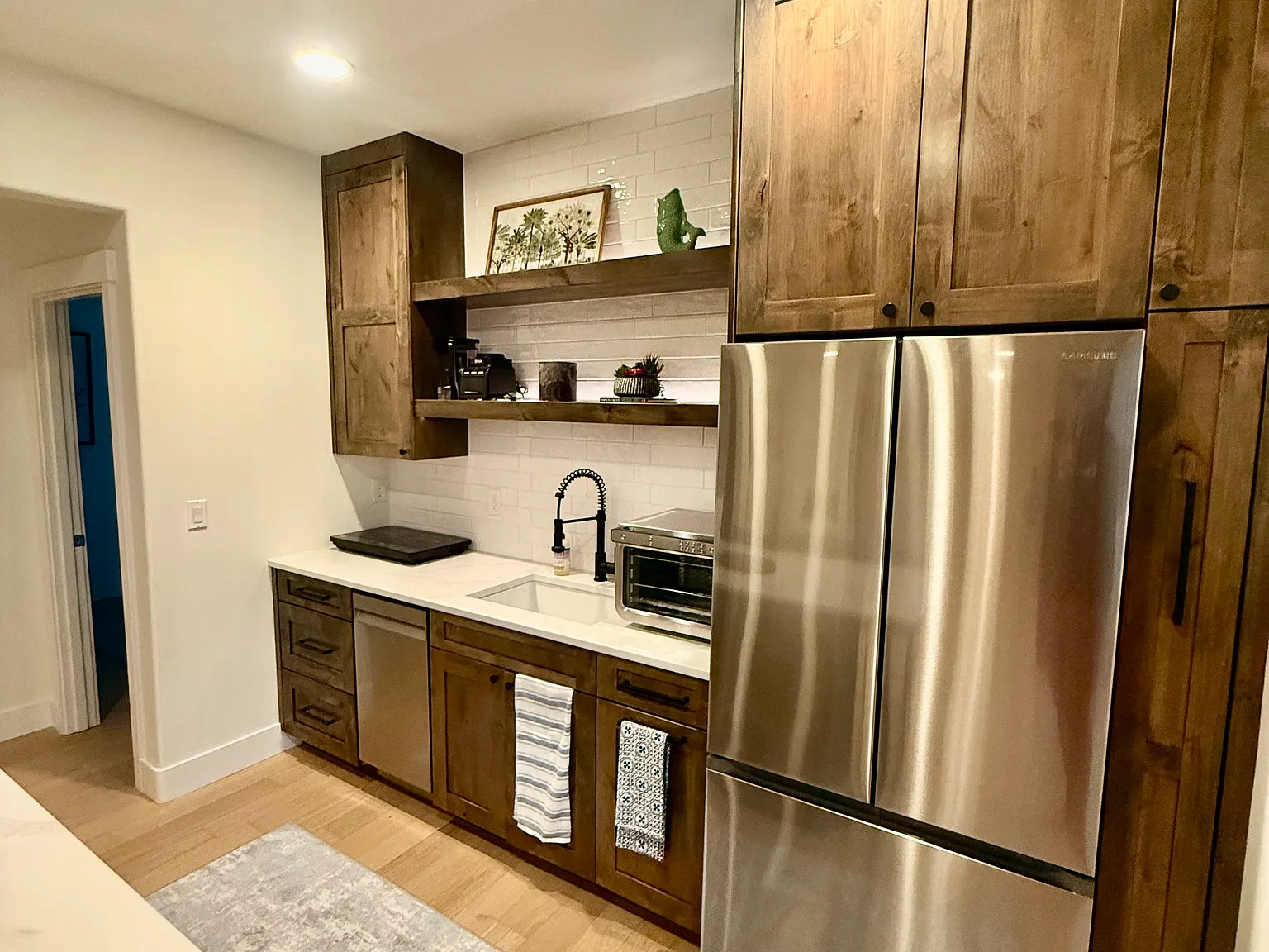 2 bed, 1500 sqft, $2,950 — Photo 2