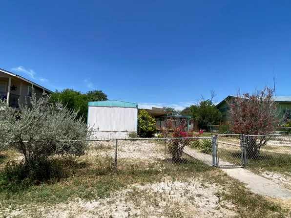 911 Clayton St, Del Rio, TX 78840
