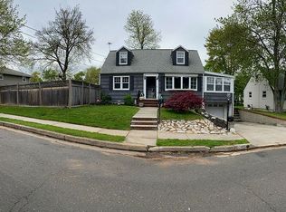 100 Craske St, Woodbridge, NJ