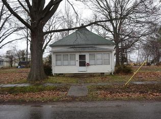 800 Bramlet St, Eldorado, IL 62930