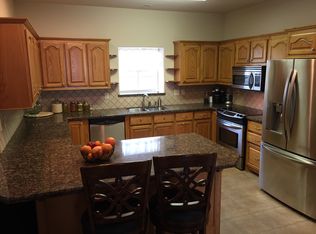 2360 E Bourque Ct, Nederland, TX 77627