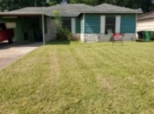 5411 Heron Dr, Houston, TX 77033