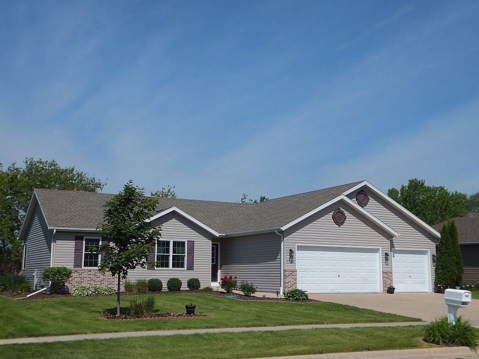 1st image of 1350 Savannah Woods Dr