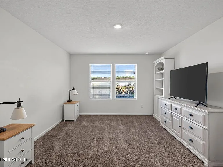 14 Jarama Cir — Photo 37