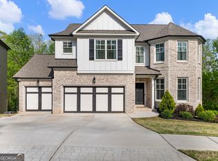 4340 Sierra Creek Dr, Hoschton, GA 30548
