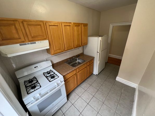 28-30 Sherman Ave #24E