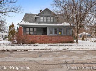 1226 Pine St, Muskegon, MI 49442