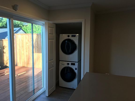 5th image of 741 Cahalan Ct #2