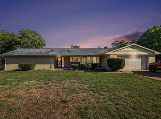 513 N Ottawa Rd, Benton Harbor, MI 49022