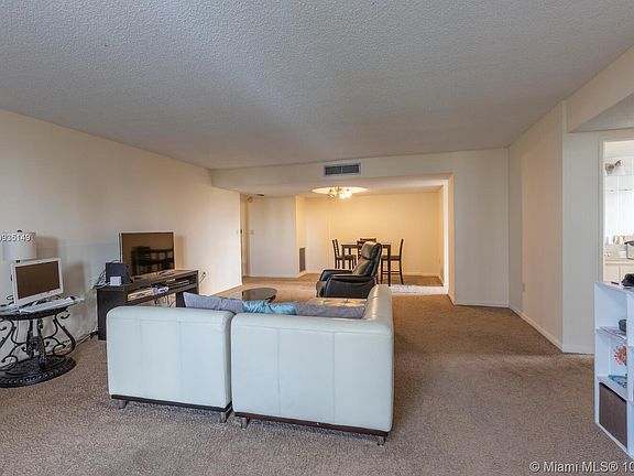 Home For Sale In Admirals Port