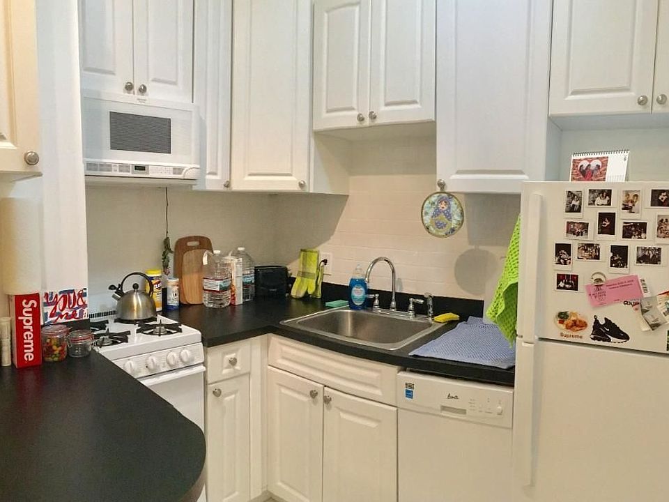 1st image of 305 E 95th St APT 1H
