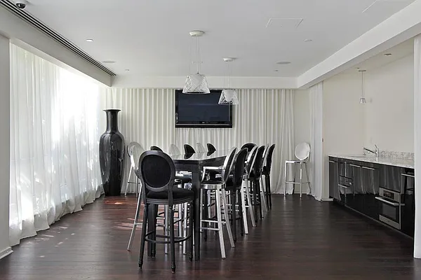 Sold by Citi Habitats | media 7