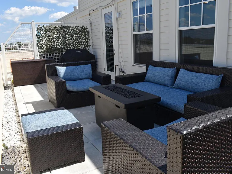 6803 Cameron #Penthouse 3 — Photo 8