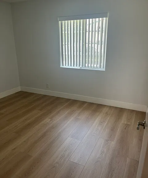 La Fayette Apartments — Photo 3