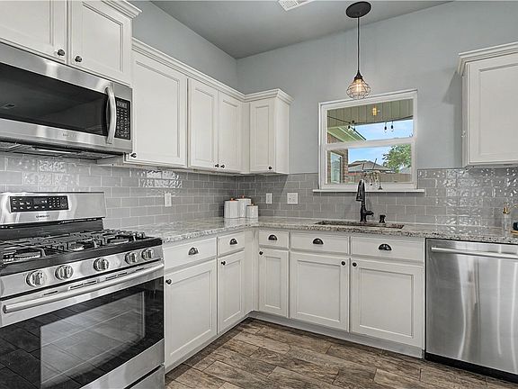 5th image of 515 Oak Run Ln