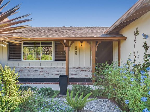 3rd image of 2699 Yosemite Dr