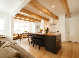 102 N Cottonwood Rd, Bozeman, MT 59718