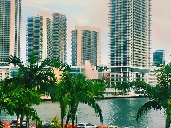 200 Leslie Dr APT 324, Hallandale Beach, FL 33009