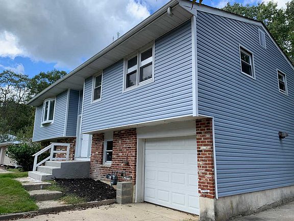 2nd image of 342 Pemberton Blvd