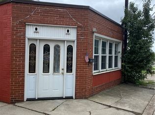 1053 Ridge Rd, Buffalo, NY 14218