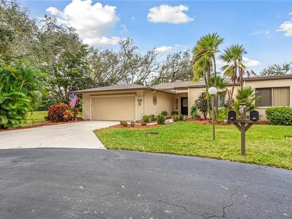 5887 Sand Oak Dr, Fort Myers, FL 33919