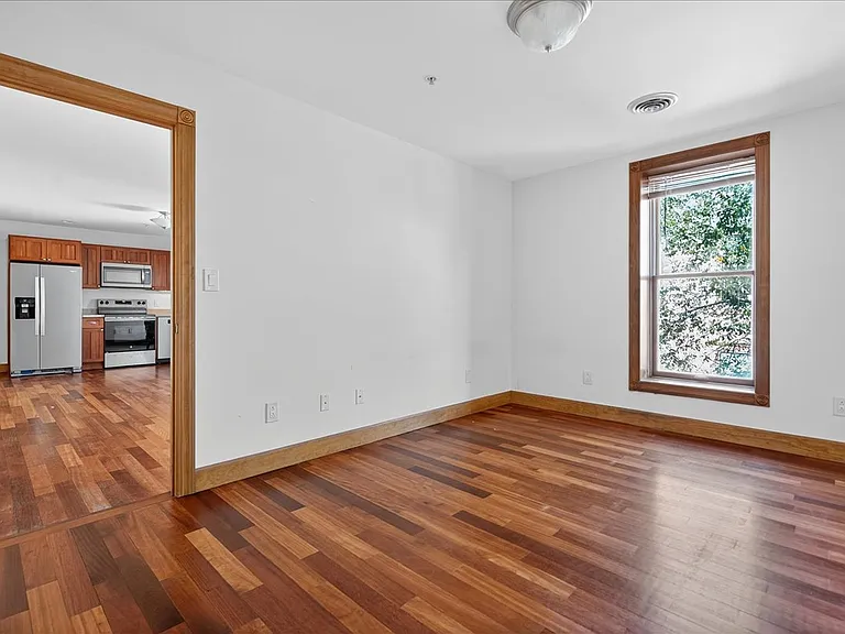 432 Broadway #26 — Photo 10