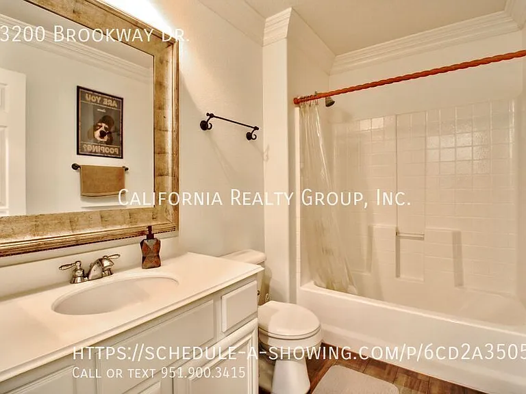 43200 Brookway Dr — Photo 40