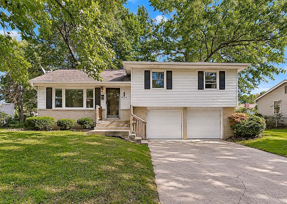 1st image of 8105 Hedges Ave