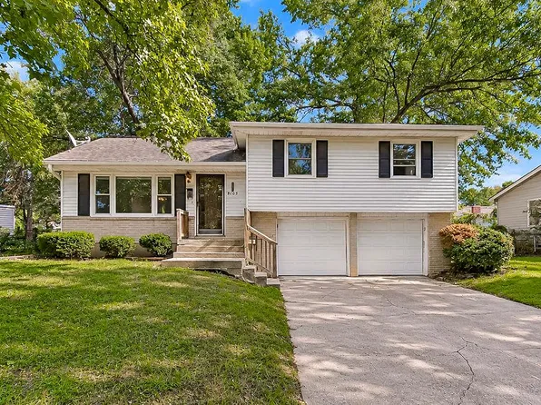 8105 Hedges Ave, Raytown, MO 64138