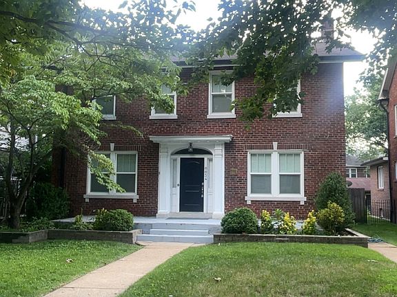 3rd image of 6634 Pershing Ave